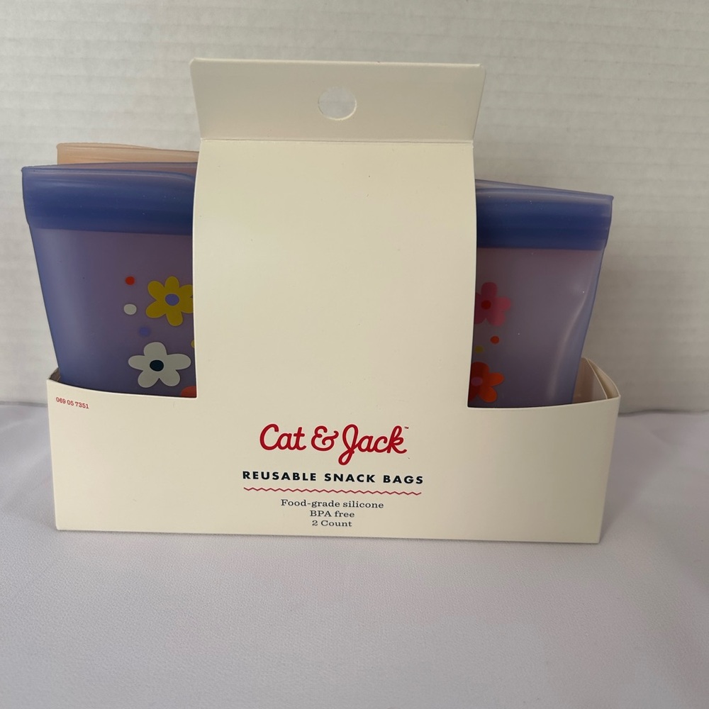 Cat & Jack Reusable Snack Bags - Purple with Multicolor Flowers
